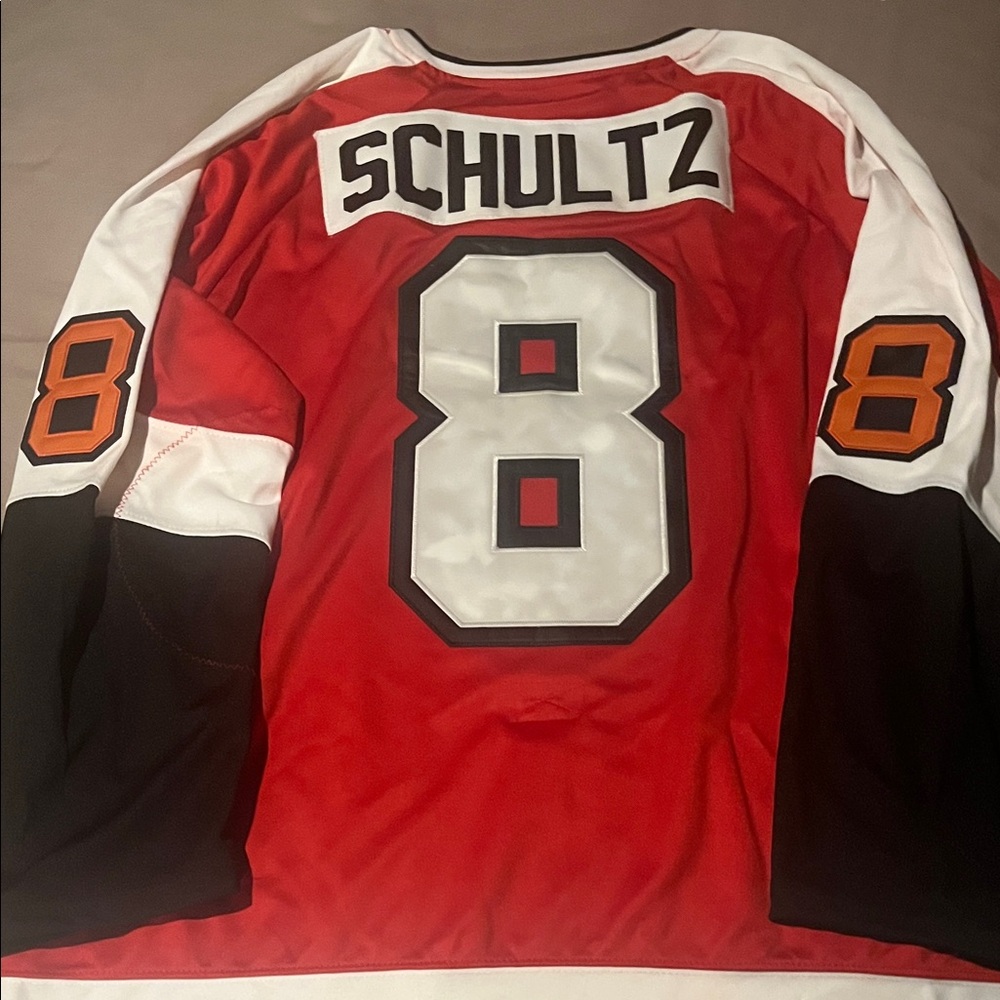 Mitchell & Ness vintage 1970s Dave Schultz Philadelphia Flyers hockey jersey